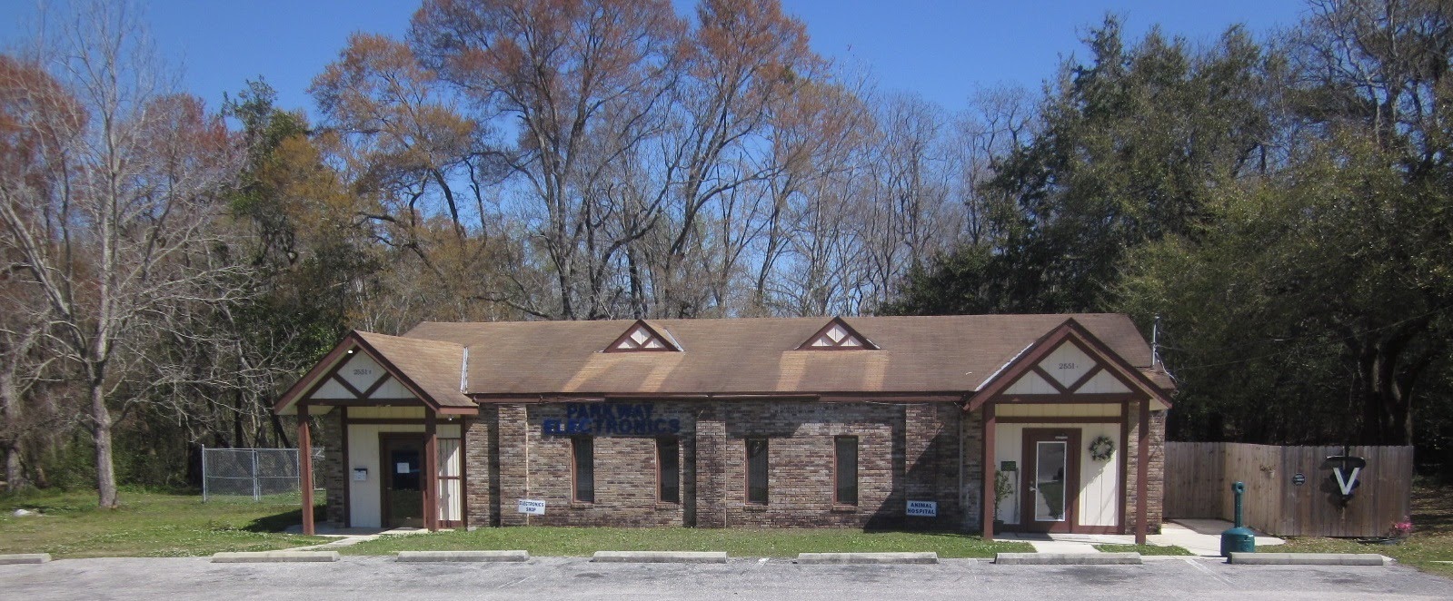 Parkway Animal Hospital - Mobile , United States