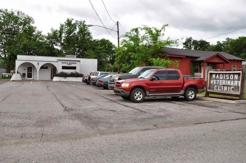 Madison Veterinary Clinic - Madison , United States