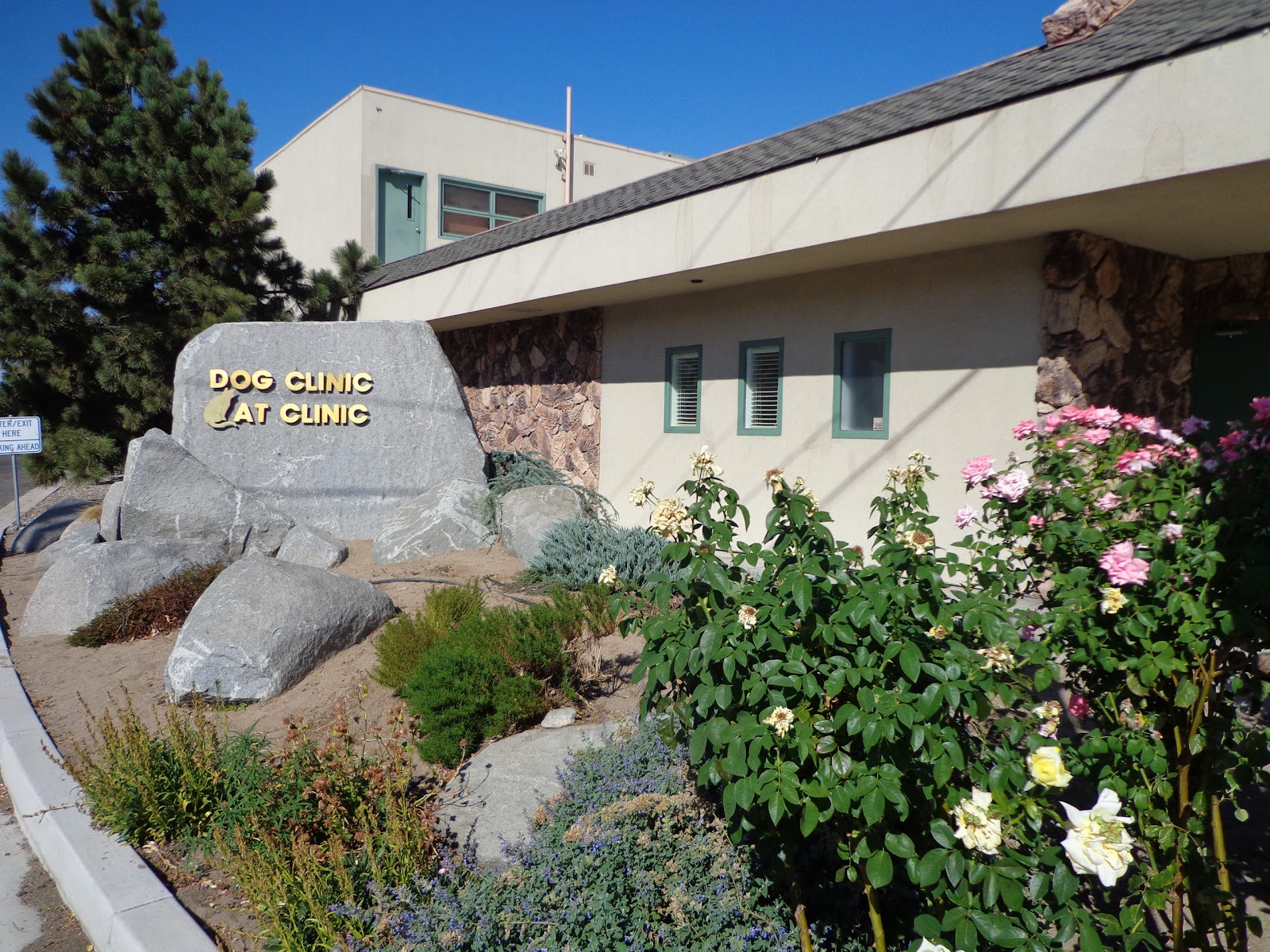 Animal Medical Center Of Reno - Reno , United States