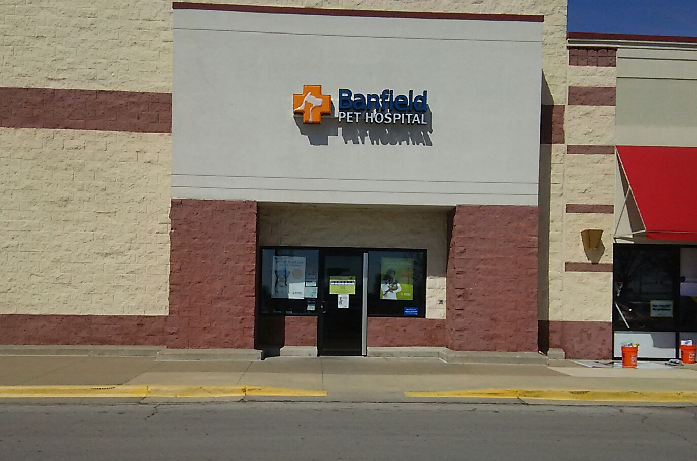 Banfield Pet Hospital - Shawnee , United States