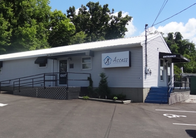 Access Veterinary Care - Jeffersonville , United States