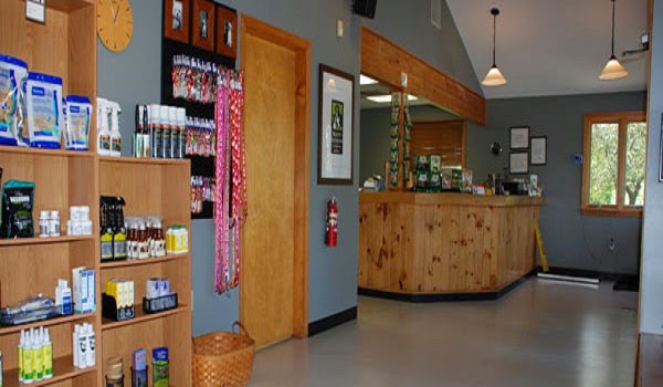 Mount Anthony Veterinary Hospital - Bennington , United States
