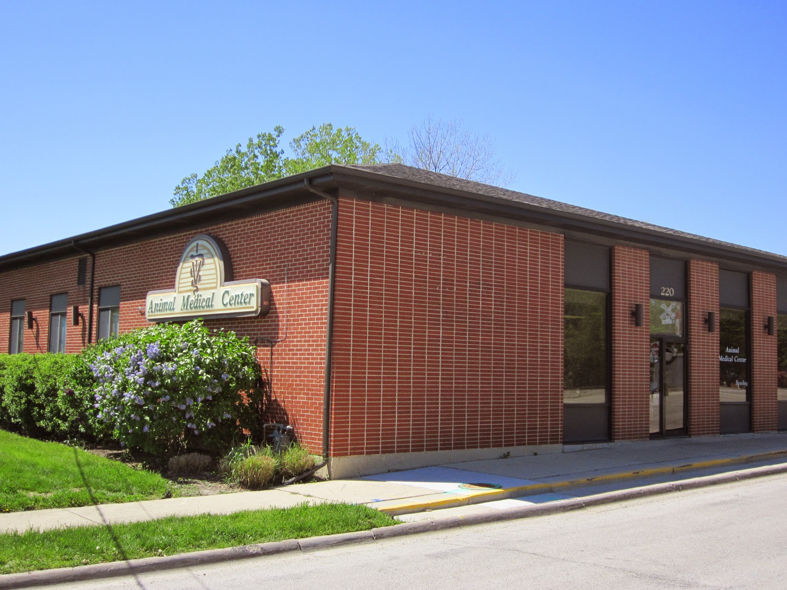 Animal Medical Center Of Itasca - Itasca , United States