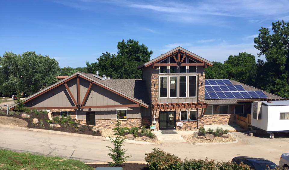 Eagle Animal Hospital And Pet Resort - Riverside , United States