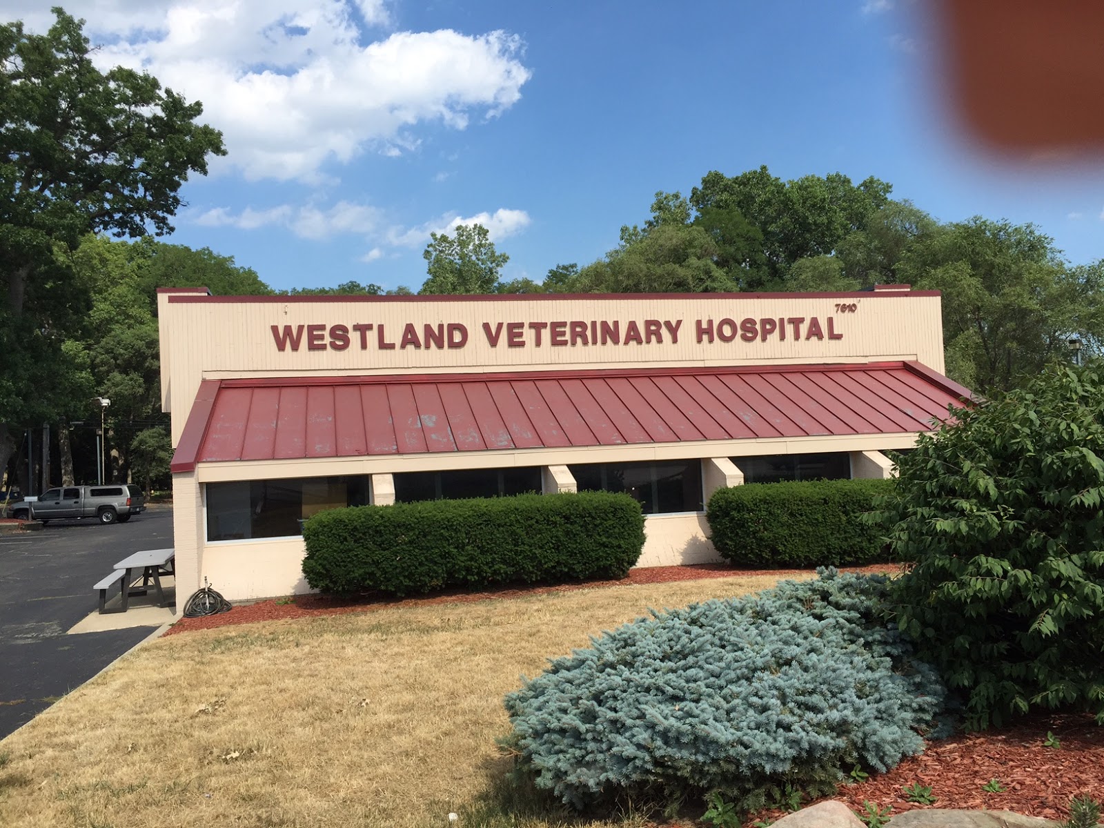 Westland Veterinary Hospital - Westland , United States