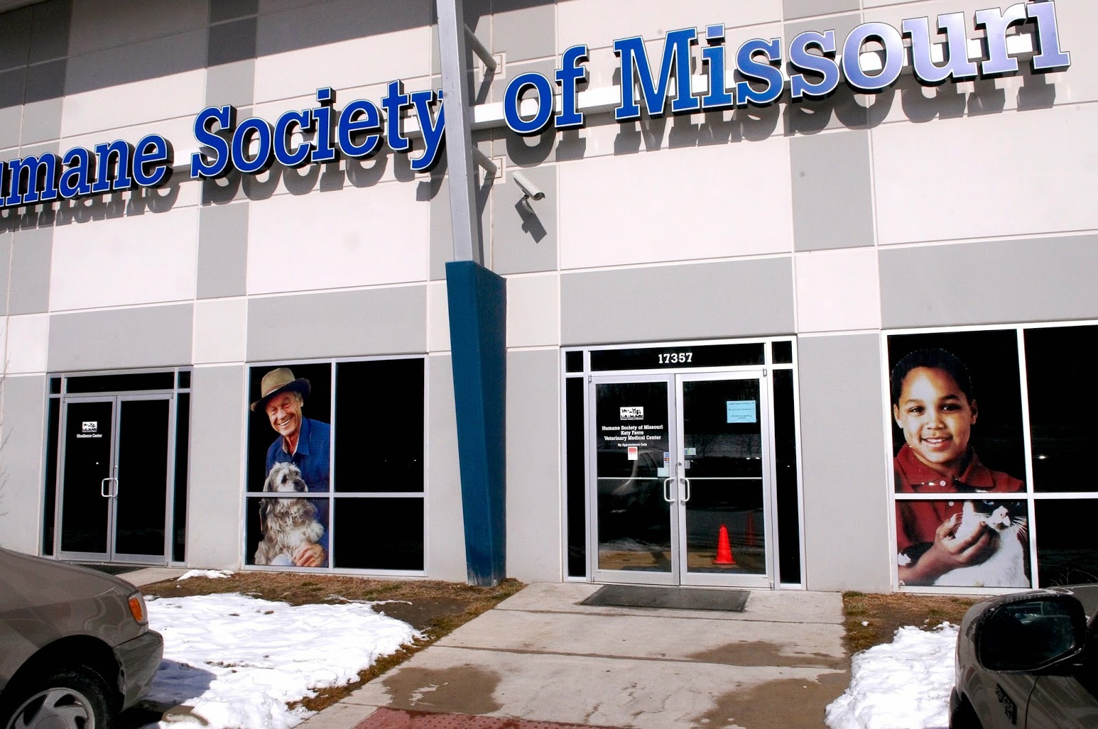 Animal Medical Center of Mid - Chesterfield , United States