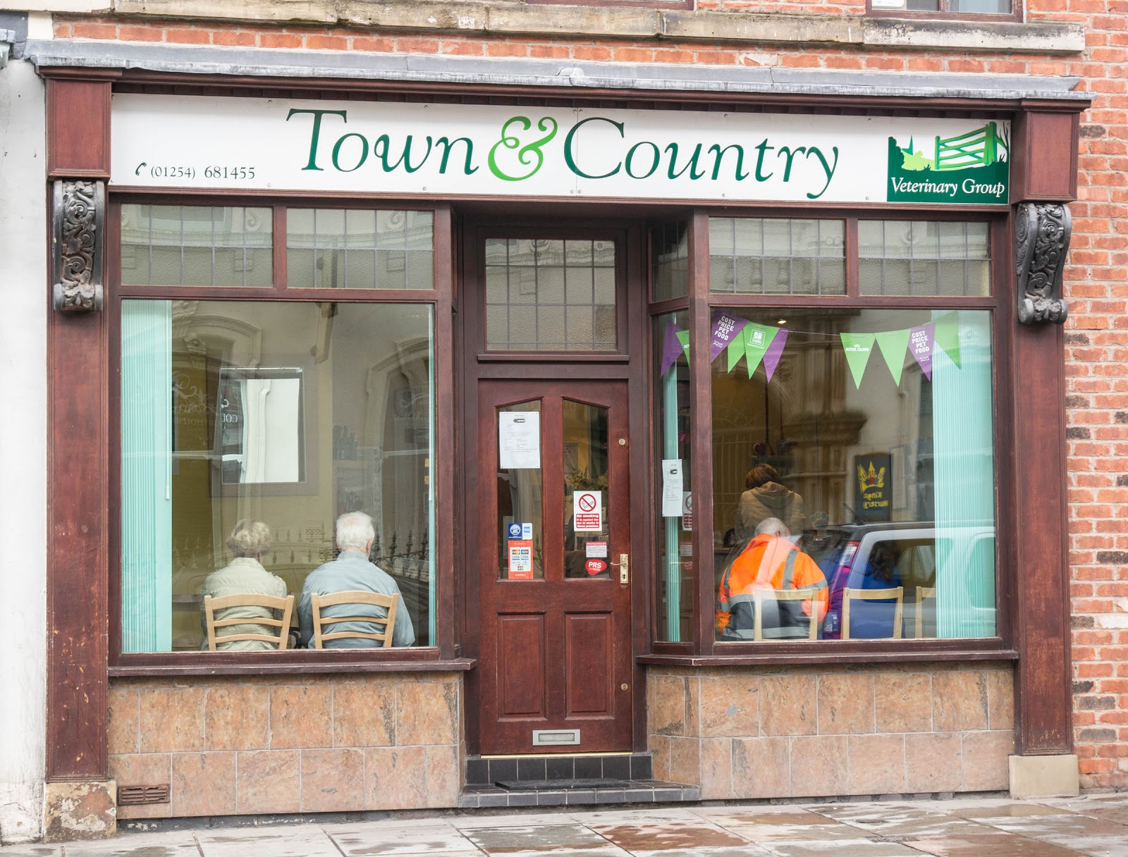Town And Country Veterinary Group - Blackburn , United Kingdom