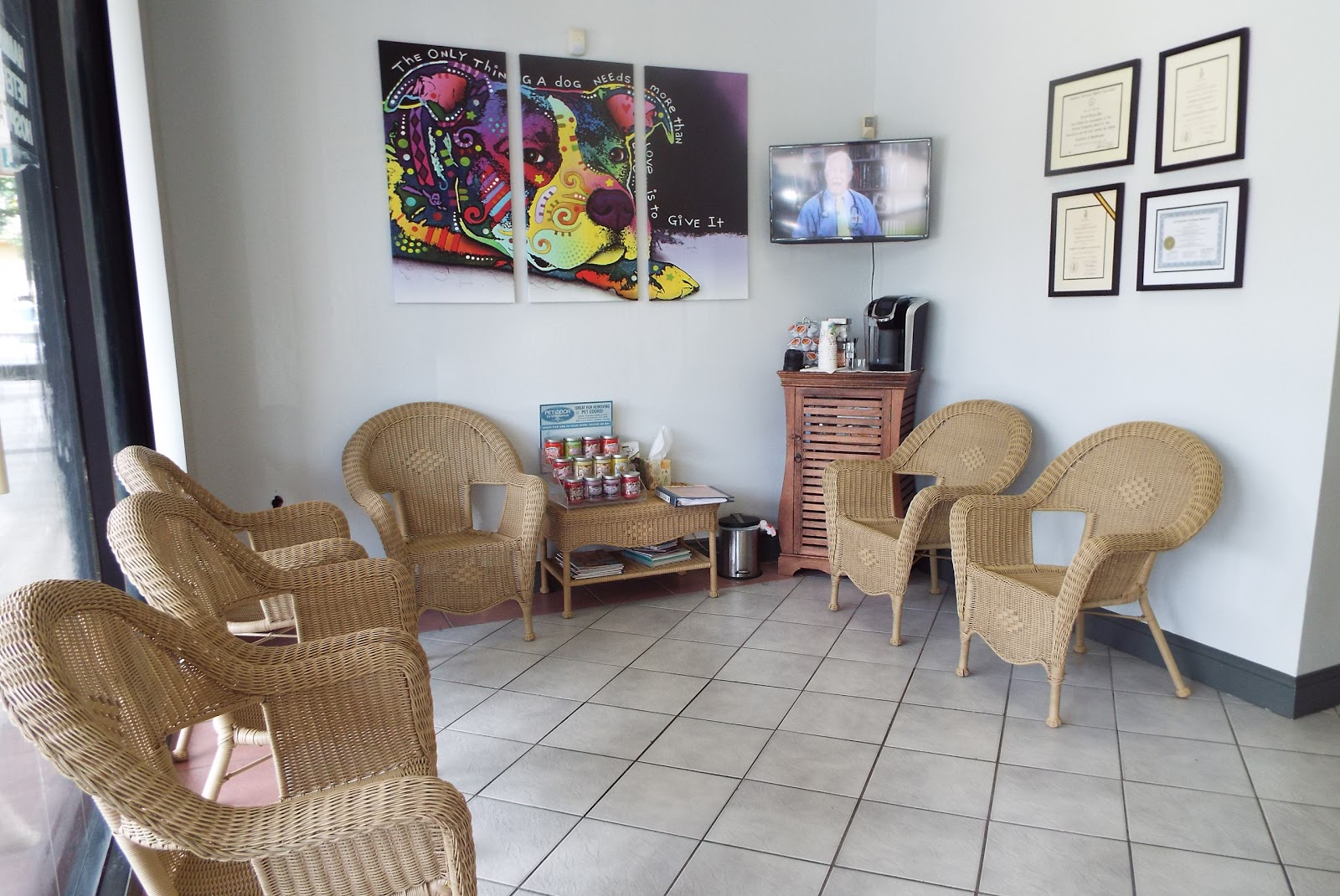 Hammocks Veterinary Hospital - Miami , United States