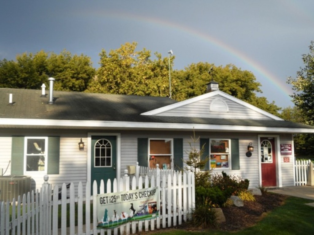 Dorr Veterinary Clinic - Dorr , United States