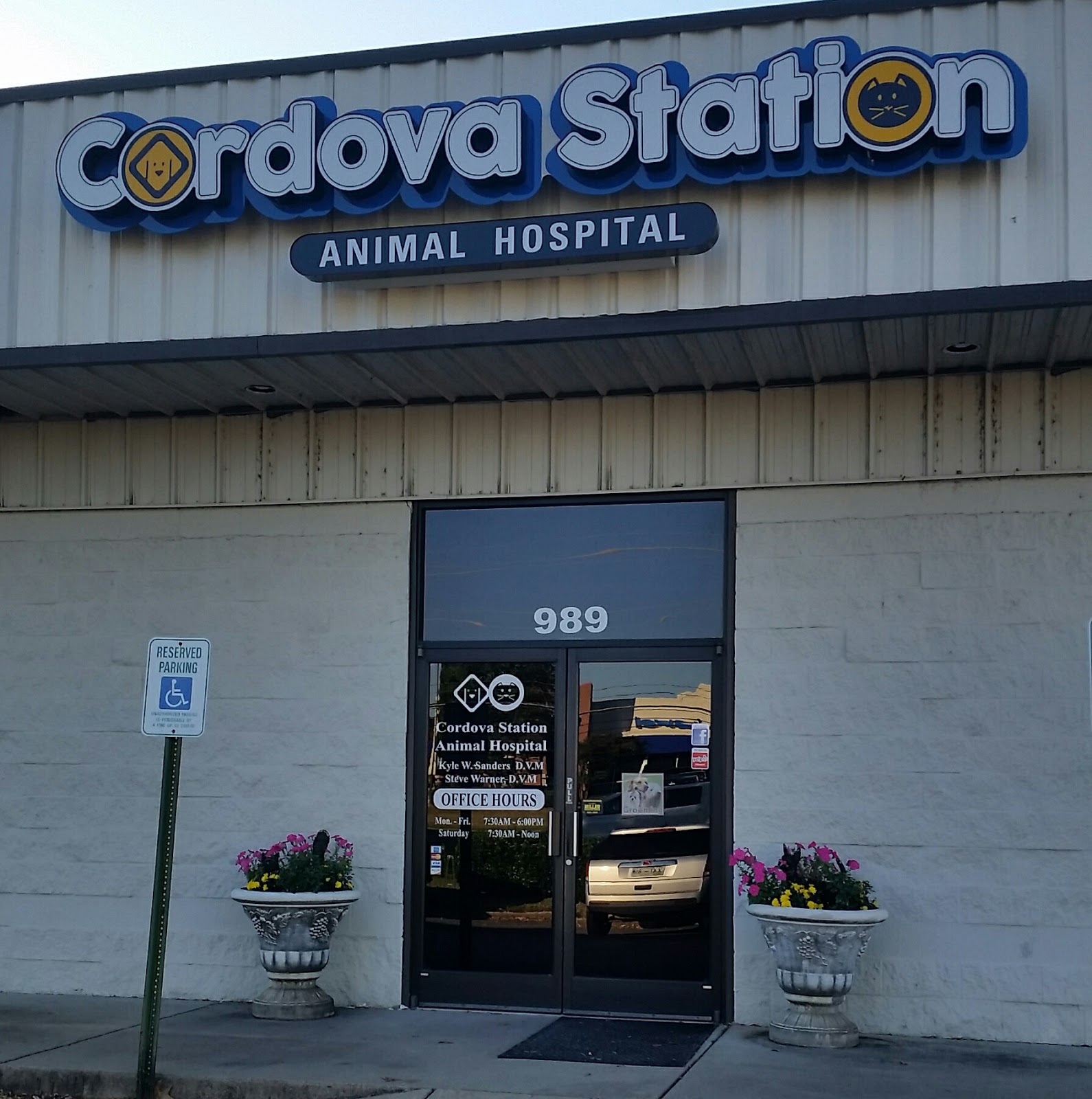 Cordova Station Animal Hospital - Cordova , United States