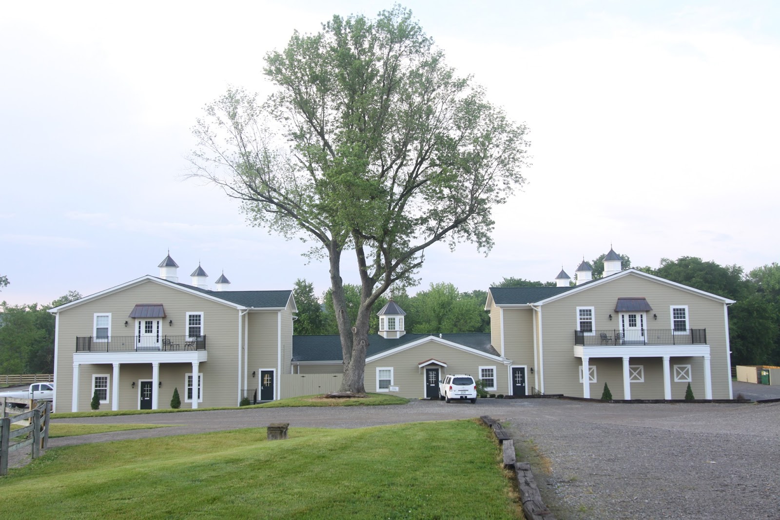 Tennessee Equine Hospital - Thompson's Station , United States
