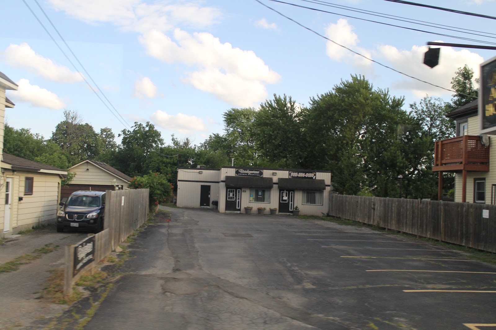 Bridgeview Animal Hospital - Niagara Falls , Canada