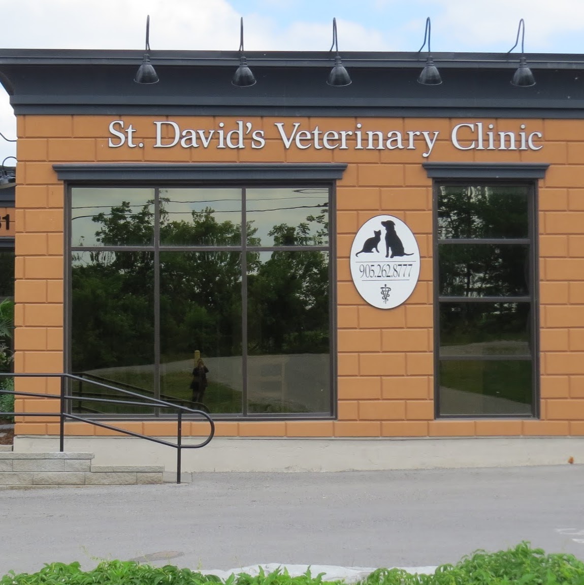 St Davids Veterinary Clinic - Niagara-on-the-Lake , Canada