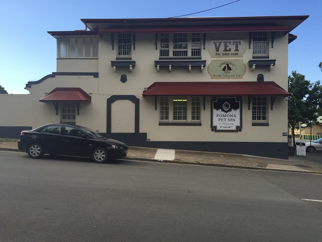 Sunshine Coast Vets - Pomona , Australia