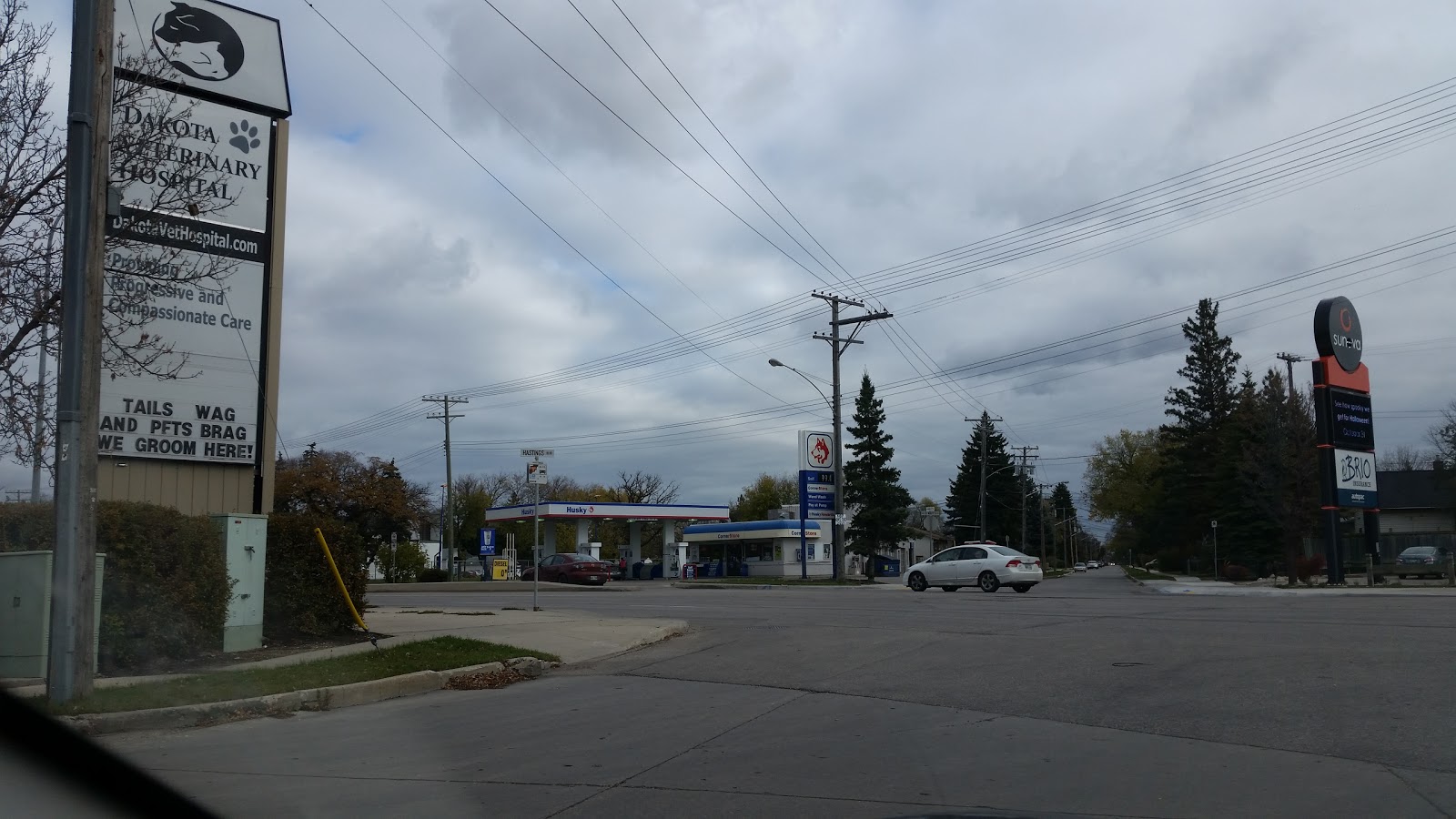 Dakota Veterinary Hospital - Winnipeg , Canada