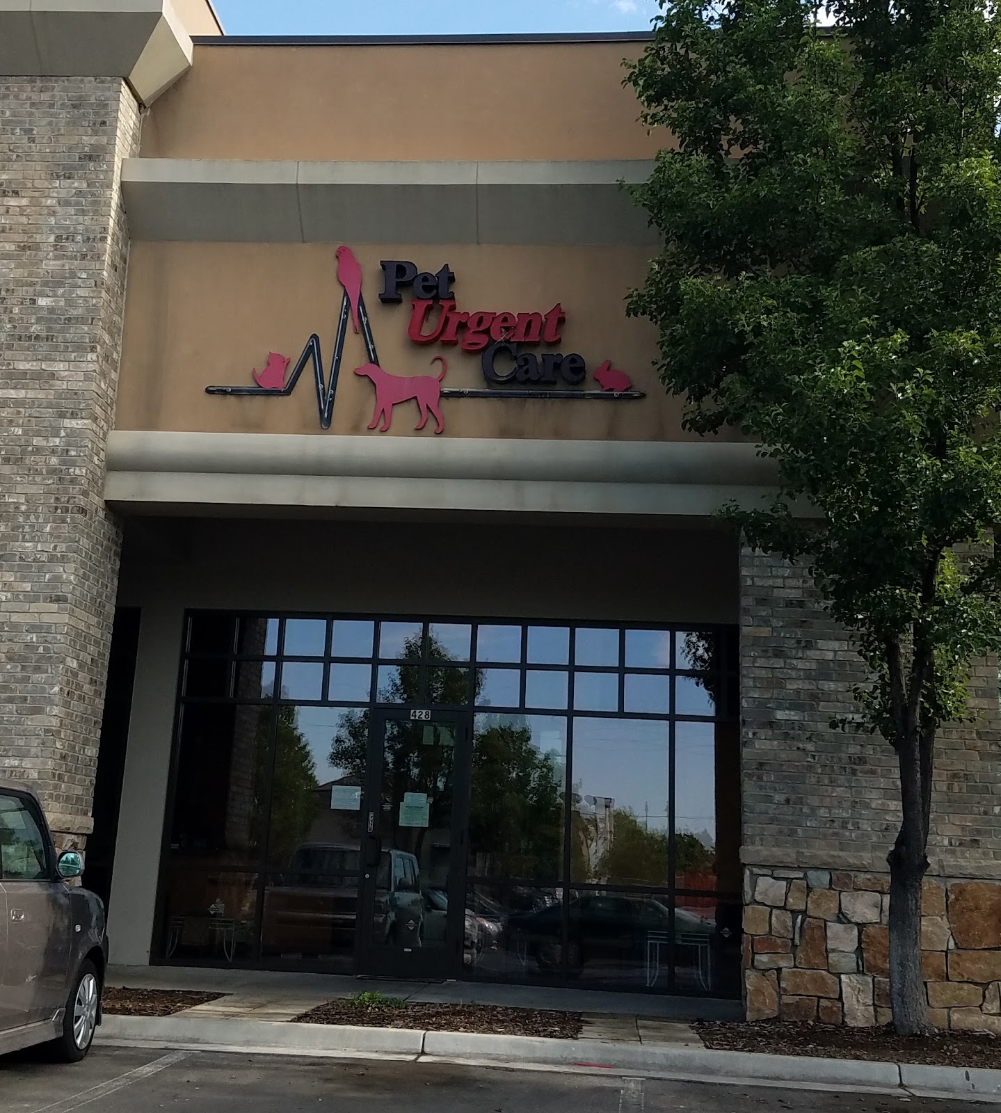 Pet Urgent Care - Orem , United States