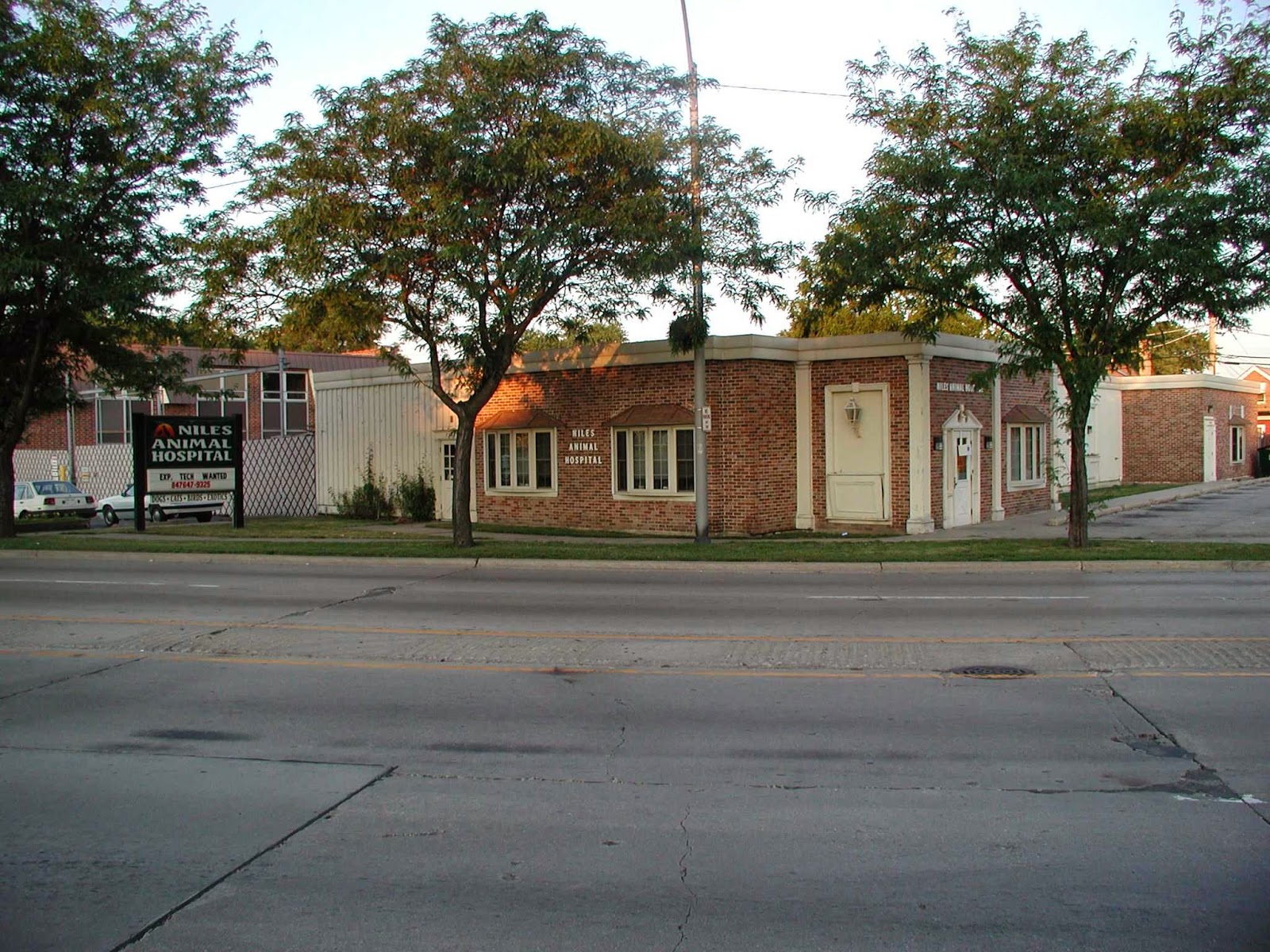 Niles Animal Hospital and Bird Medical Center - Niles , United States