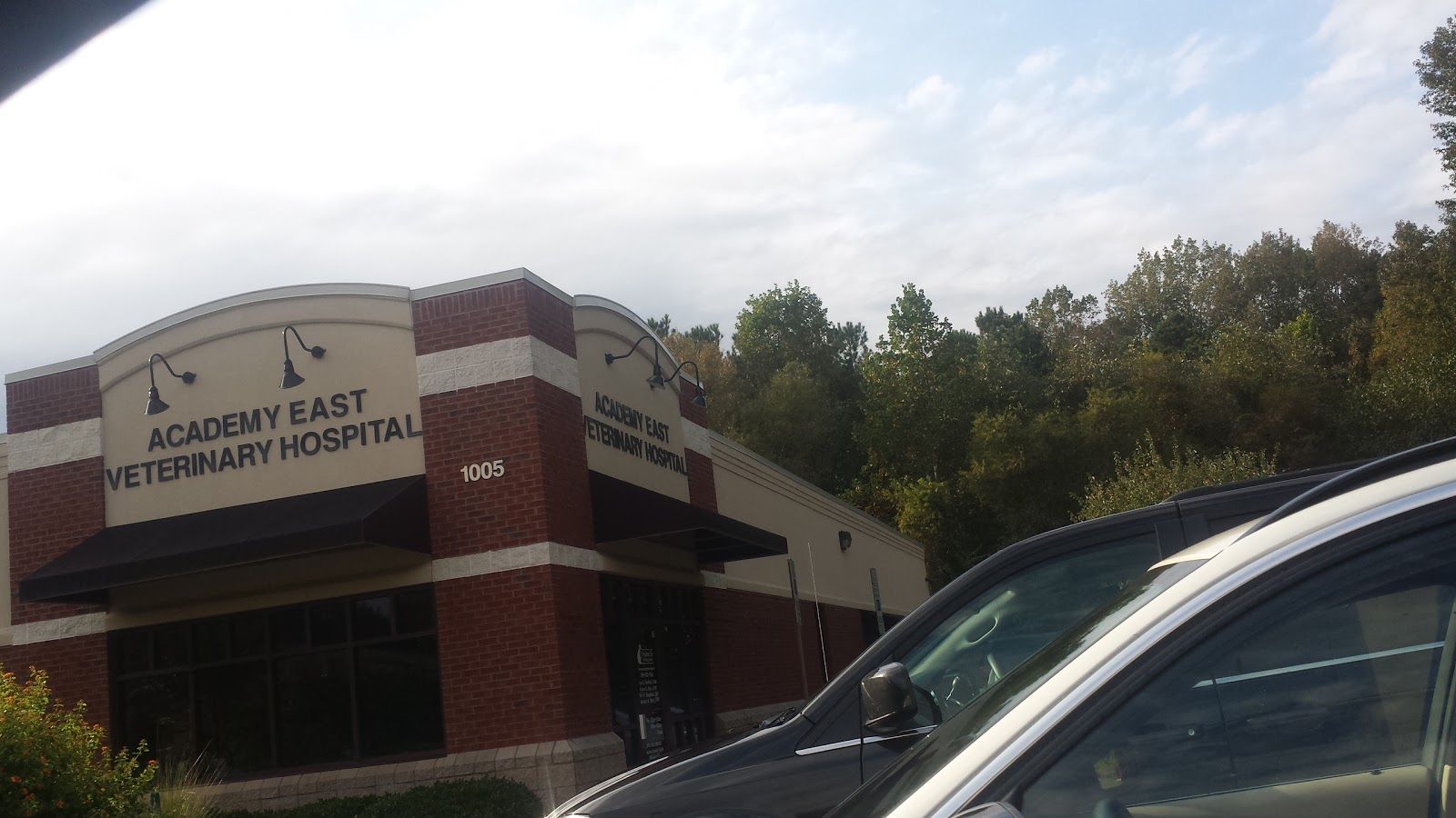 Academy East Veterinary Hospital - Fuquay-Varina , United States