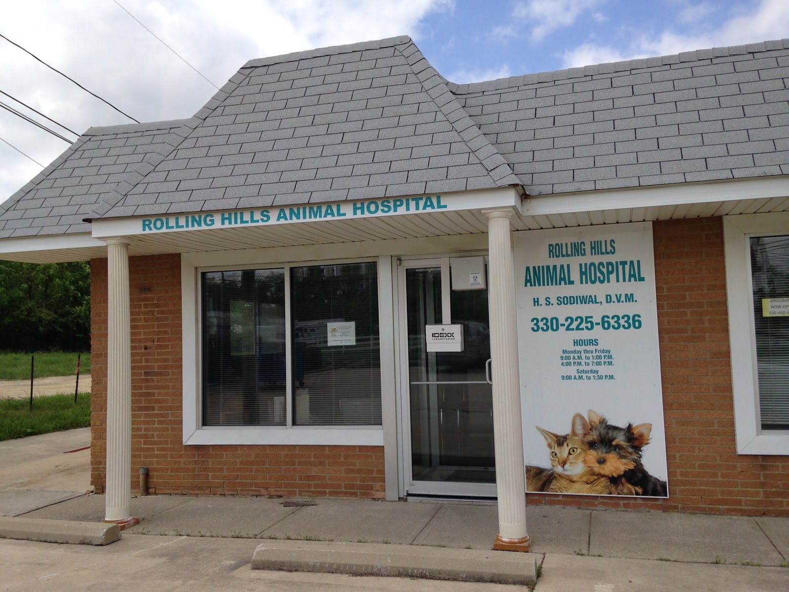 Rolling Hills Animal Hospital - Brunswick , United States