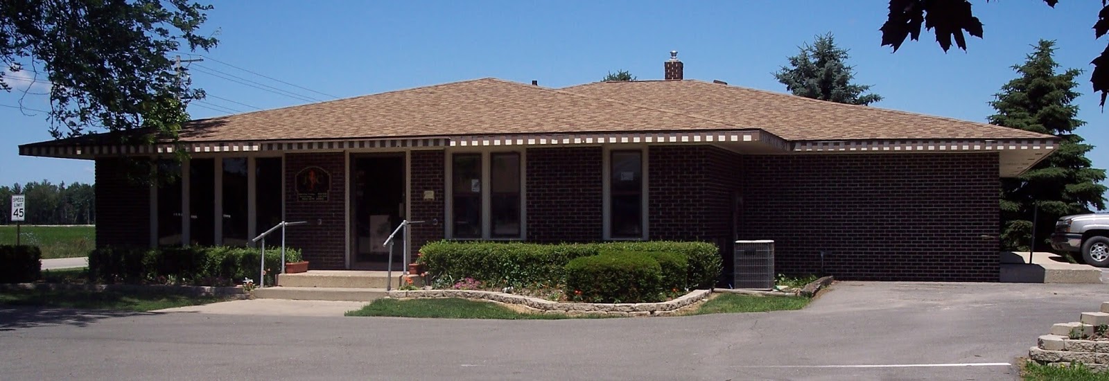 Jefferson Veterinary Clinic S C - Jefferson , United States