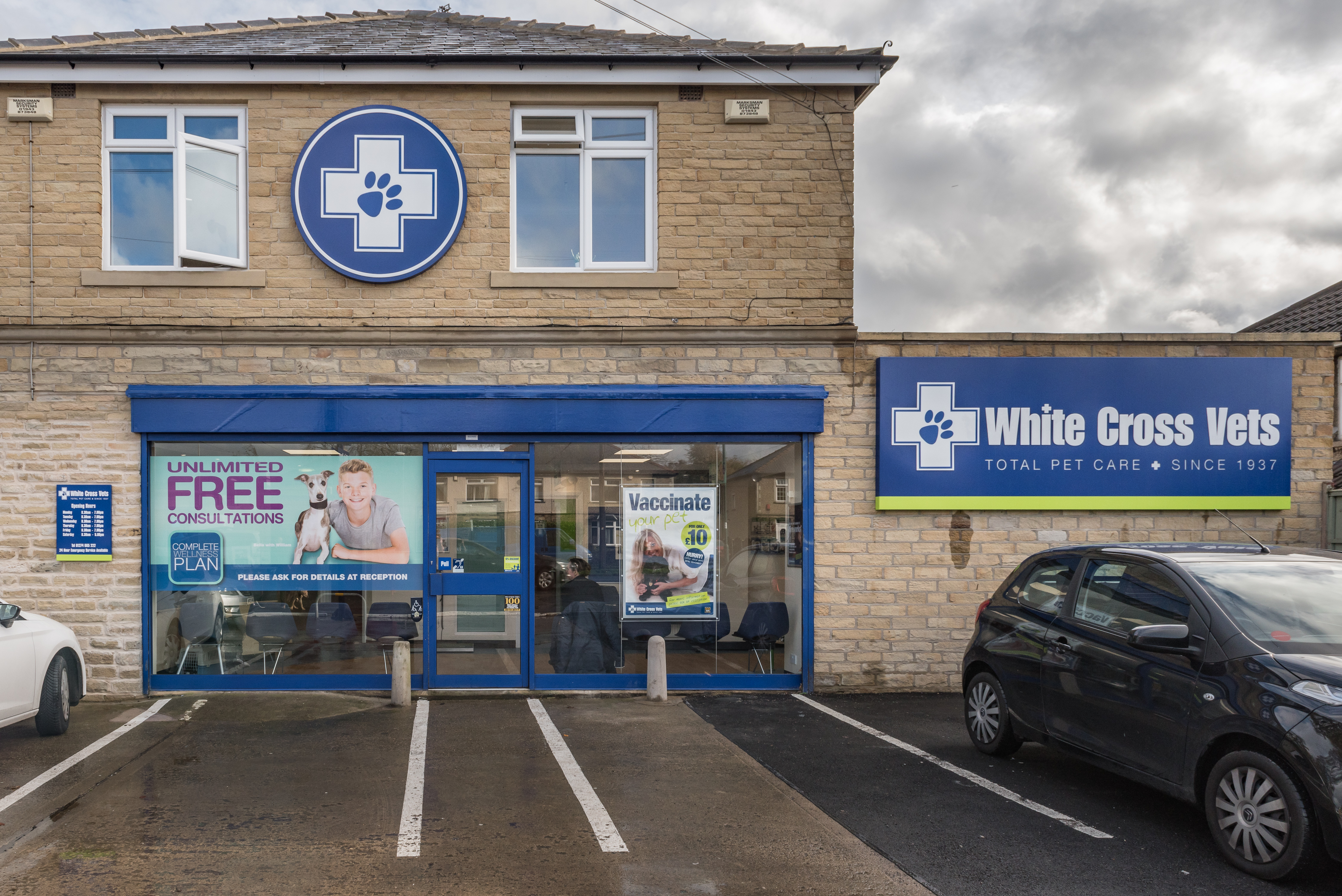 Vets4Pets Bradford Idle Eccleshill - Bradford , United Kingdom