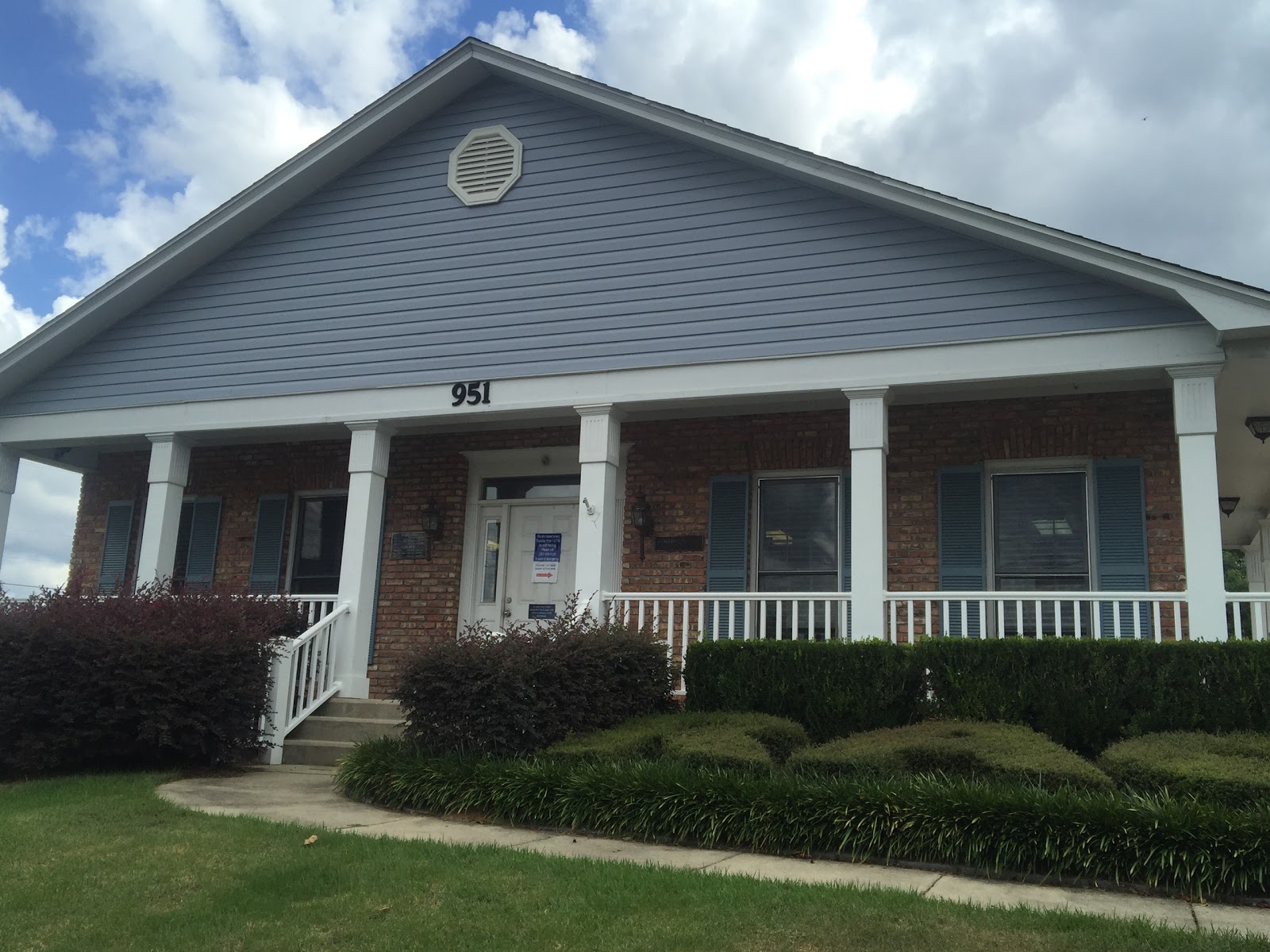 Rehm Animal Clinic Hillcrest - Mobile , United States