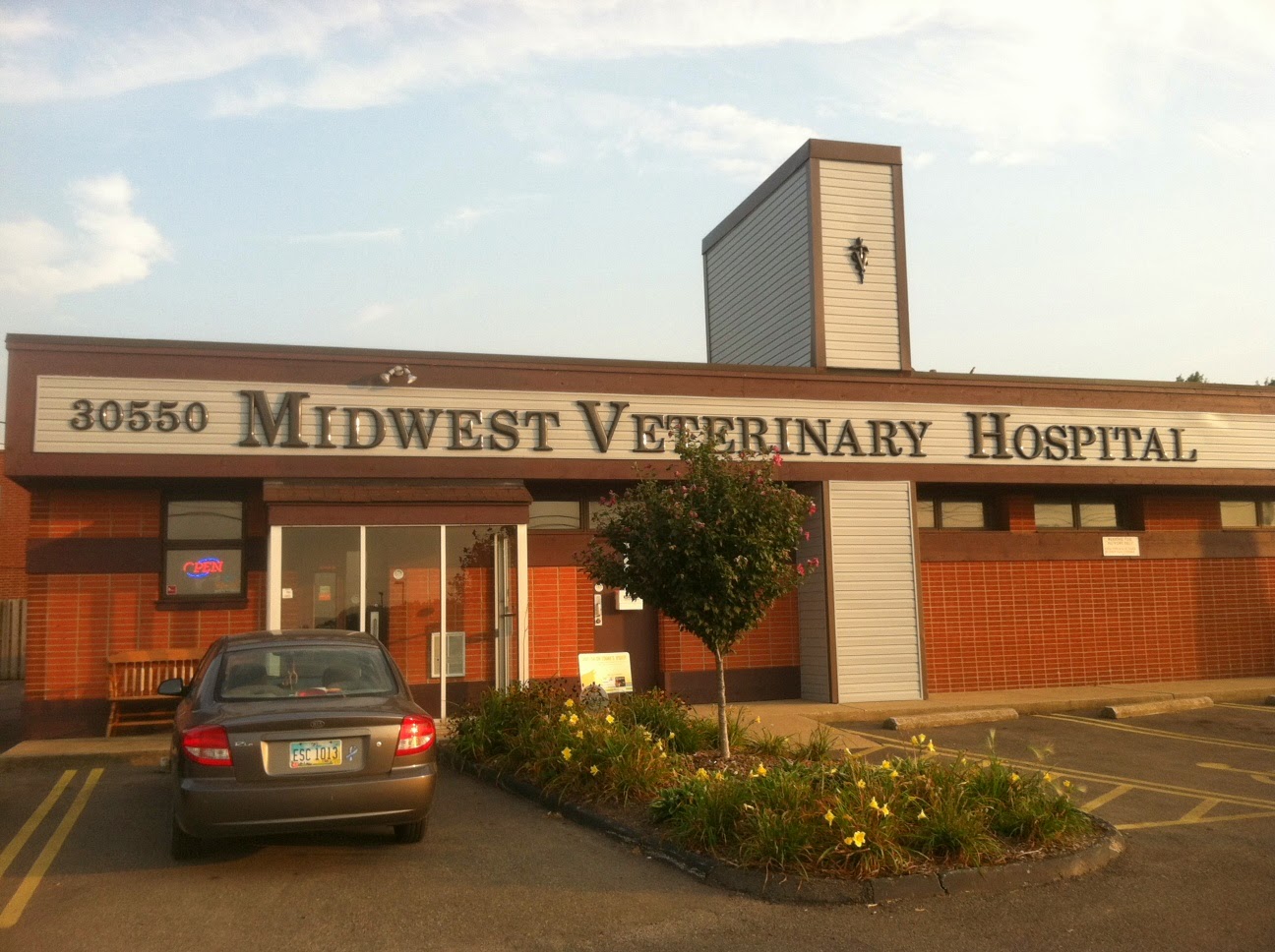 Midwest Veterinary Hospital - Wickliffe , United States