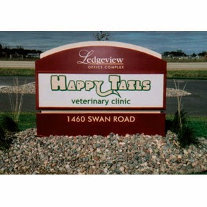 Happy Tails Veterinary Clinic - De Pere , United States