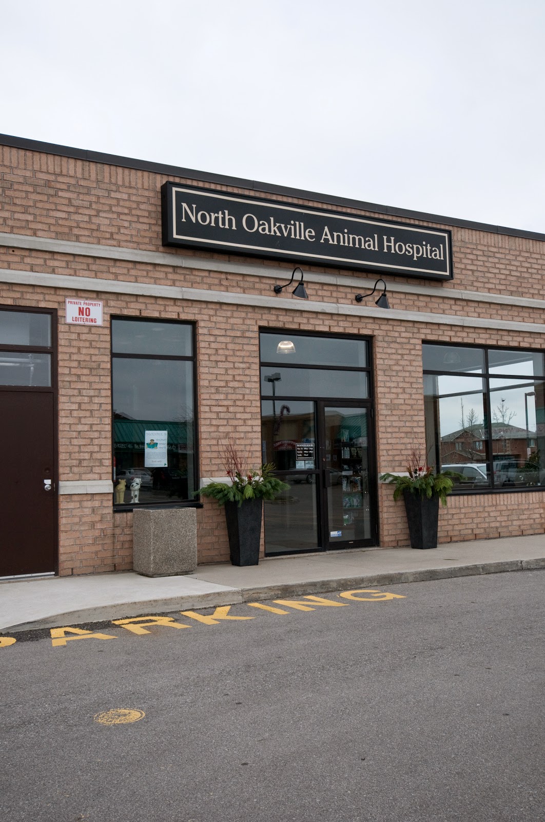 North Oakville Animal Hospital - Oakville , Canada