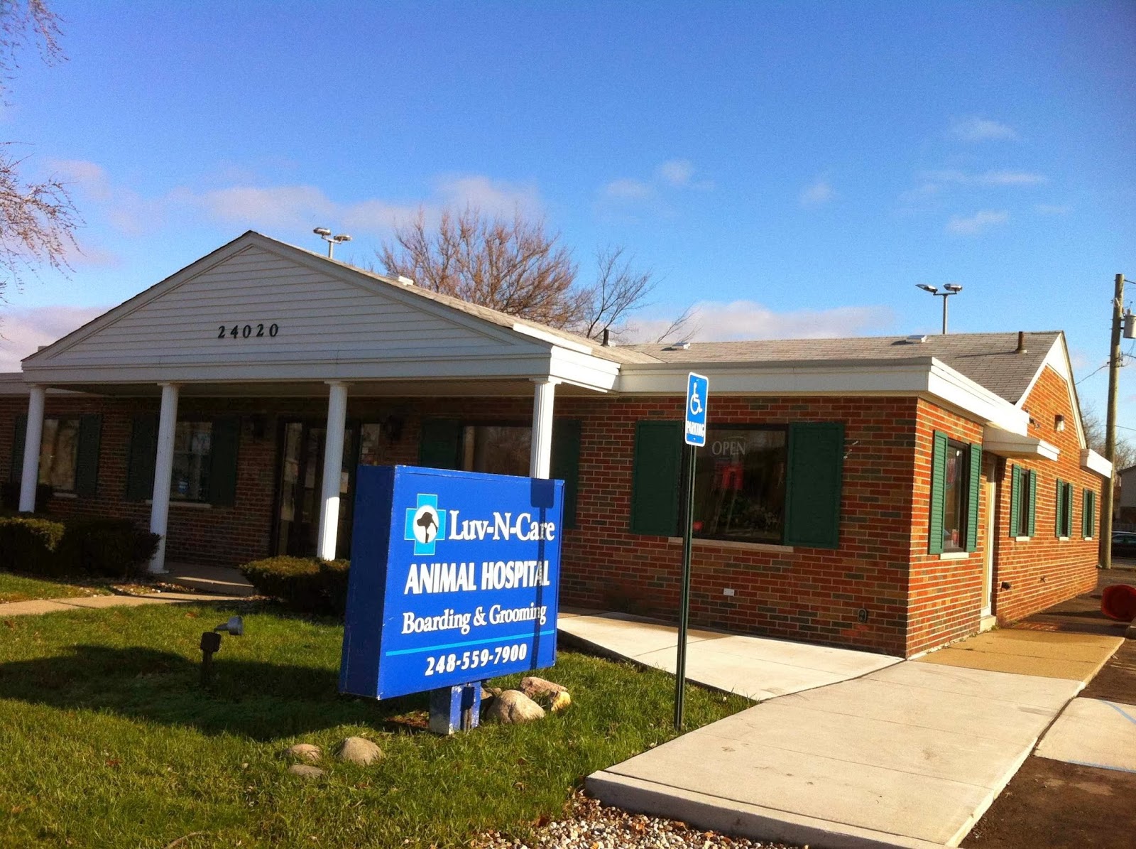 Luv N Care Animal Hospital - Southfield , United States