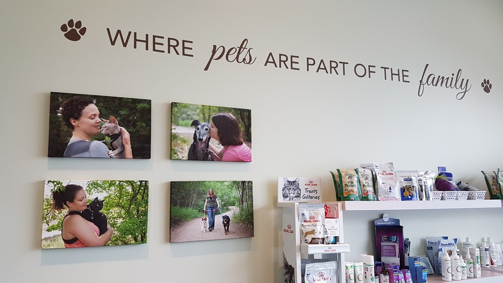 Woodridge Veterinary Clinic - Saskatoon , Canada