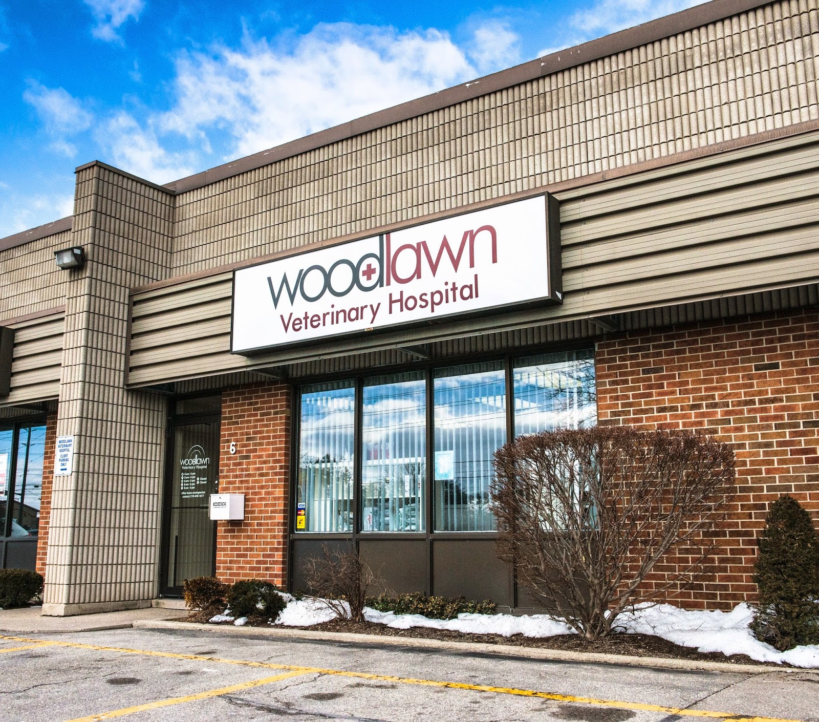 Woodlawn Veterinary Hospital - Guelph , Canada