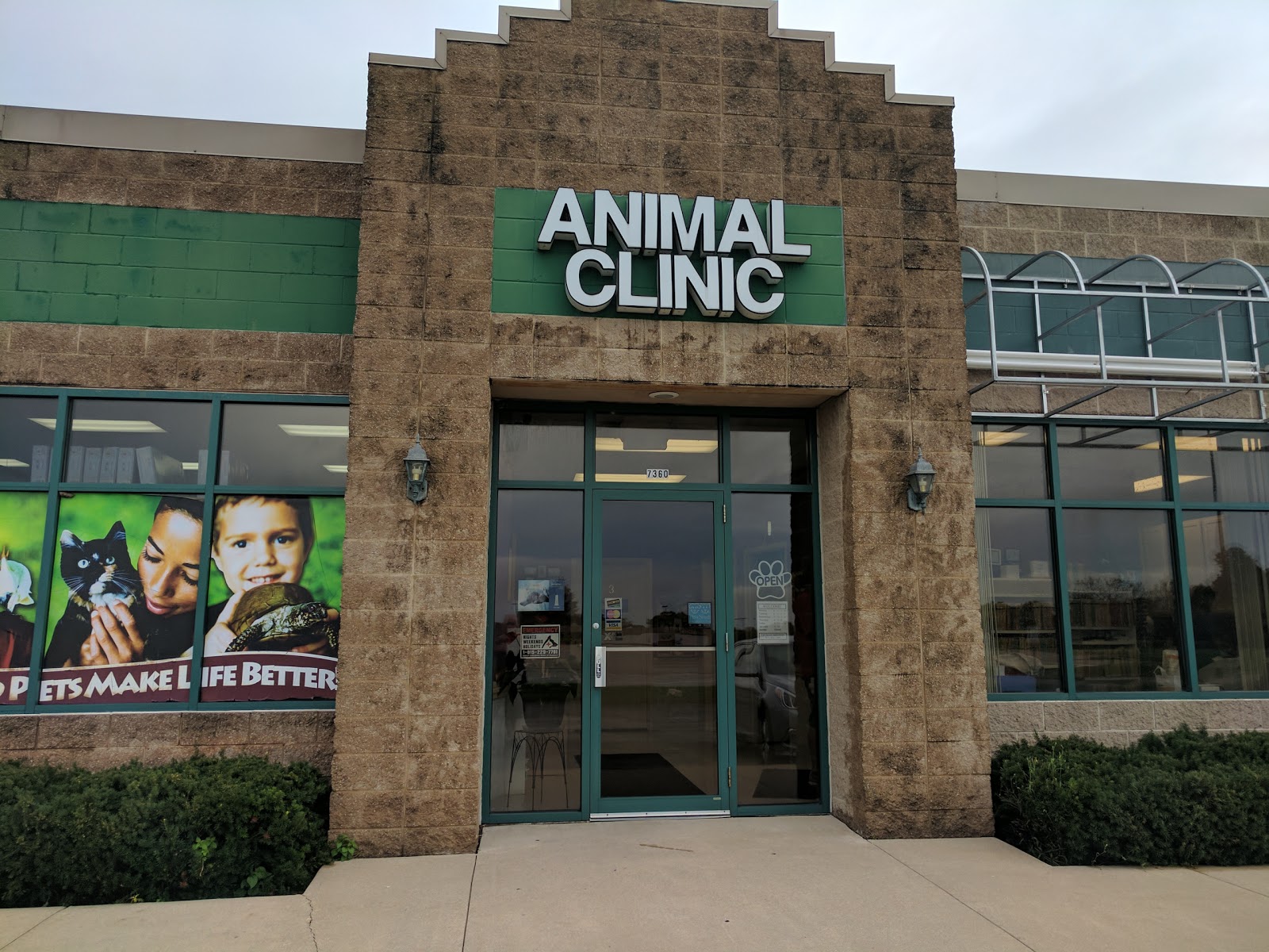 Cherryvale Animal Clinic - Rockford , United States