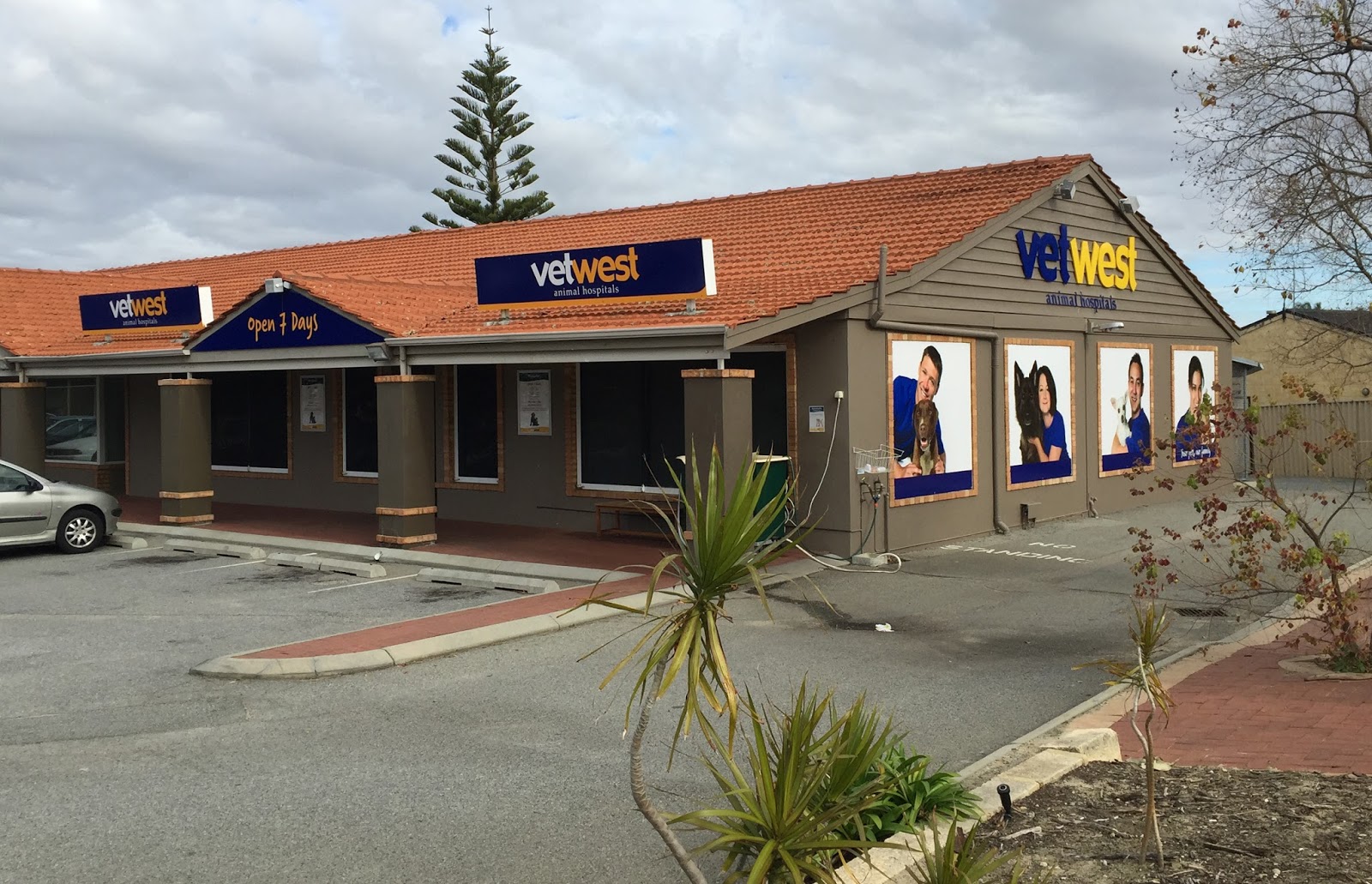 Vetwest Animal Hospitals Ballajura - Ballajura , Australia