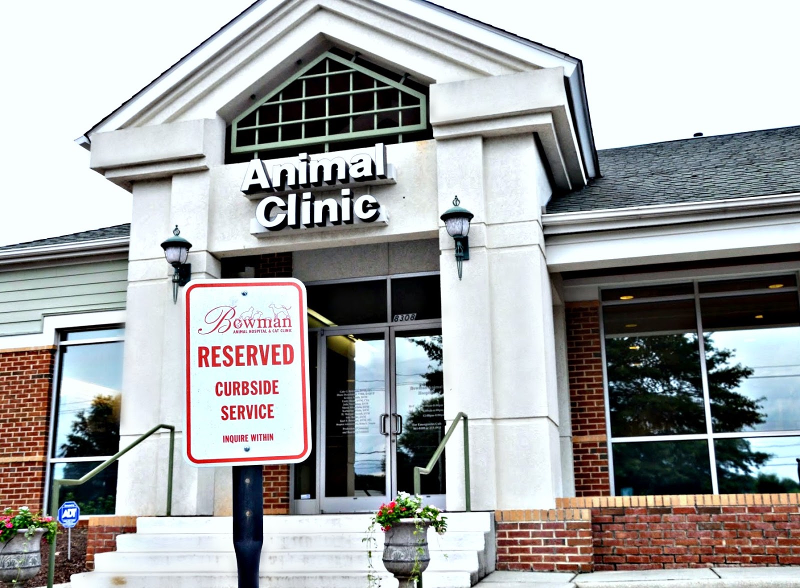 Bowman Animal Hospital And Cat Clinic - Raleigh , United States