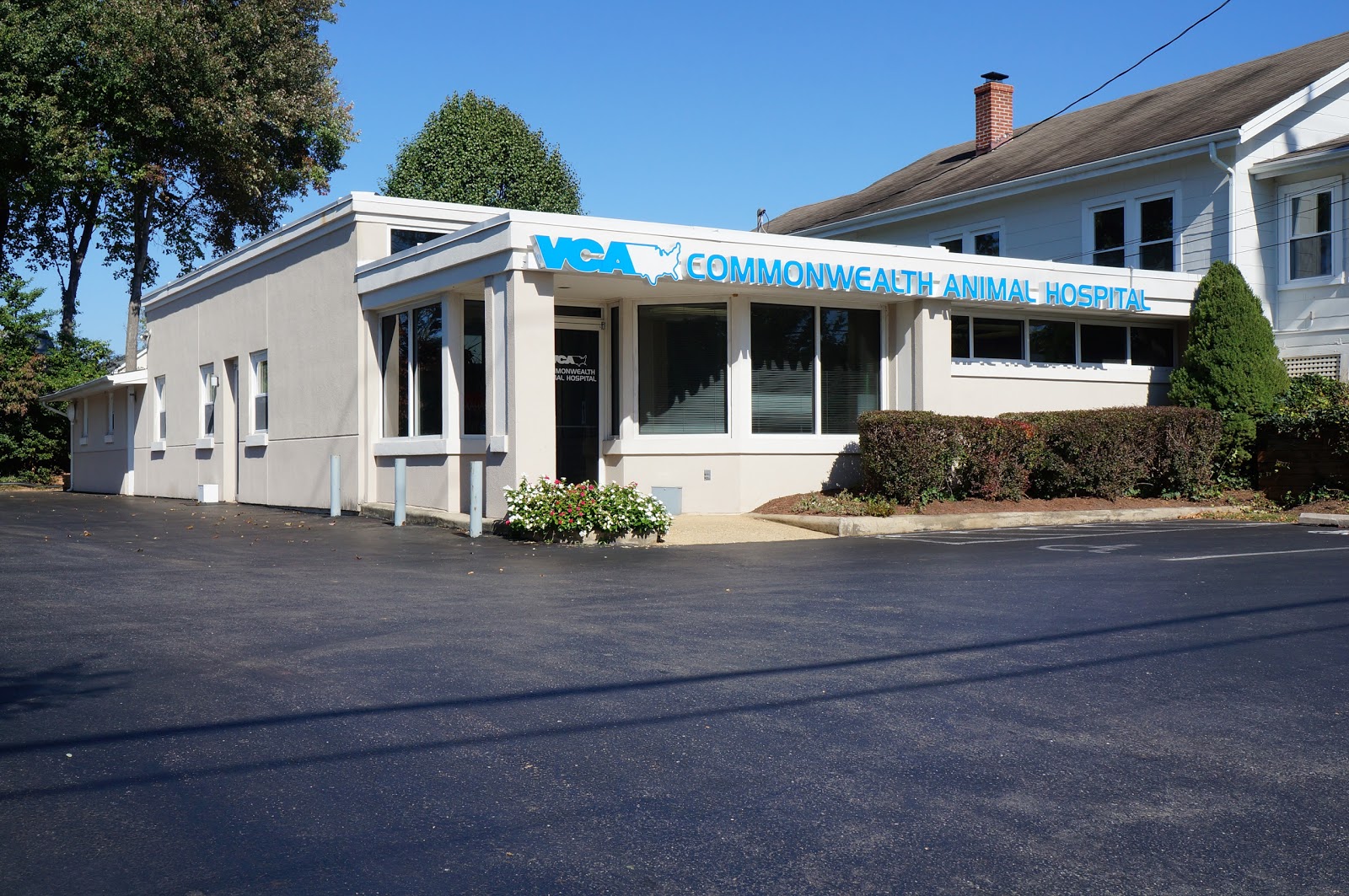 Vca Commonwealth Animal Hospital - Fairfax , United States