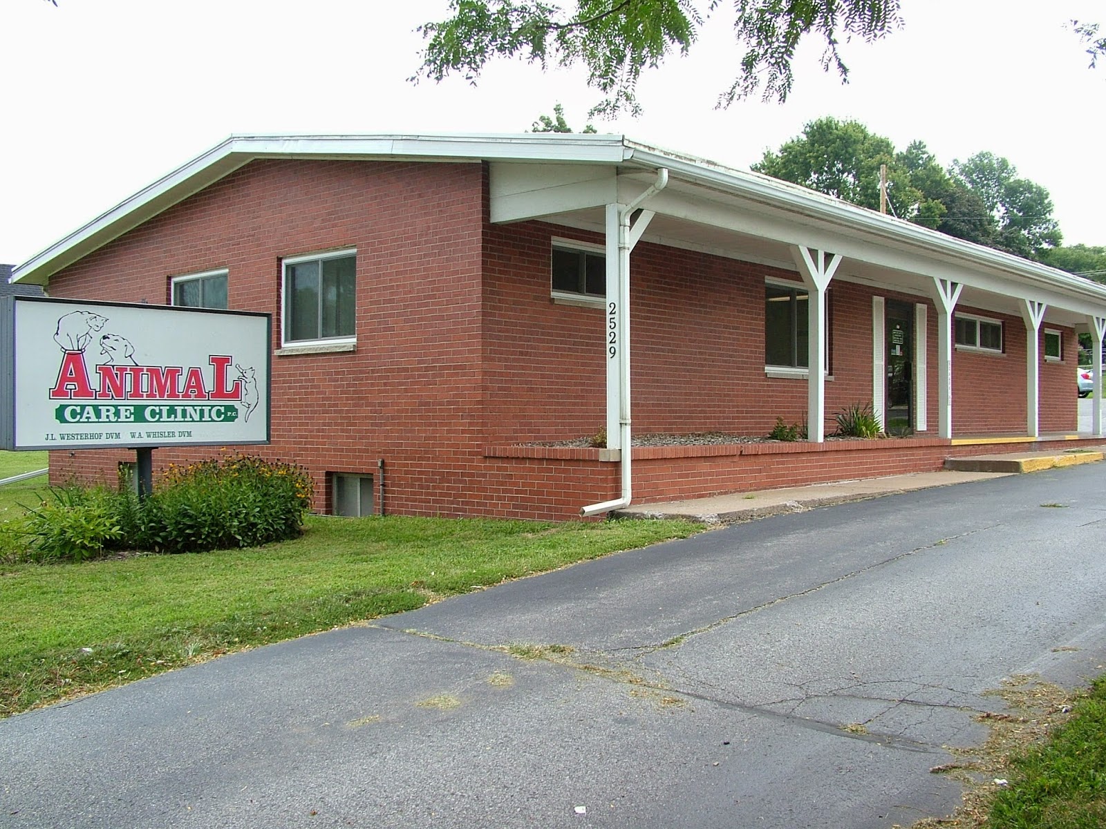 Animal Care Clinic Pc - Rock Island , United States