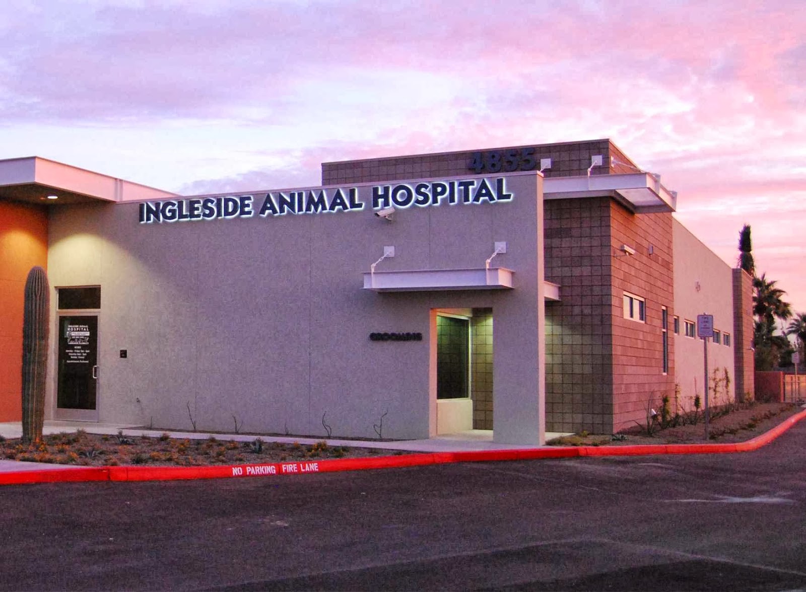 Ingleside Animal Hospital - Phoenix , United States