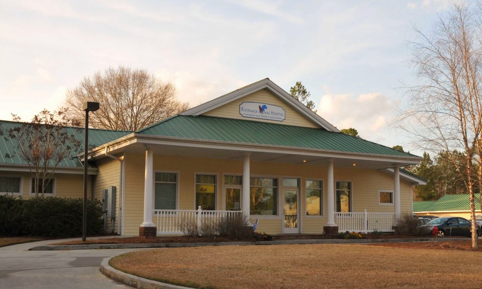 Riverwalk Animal Hospital - Ridgeland , United States