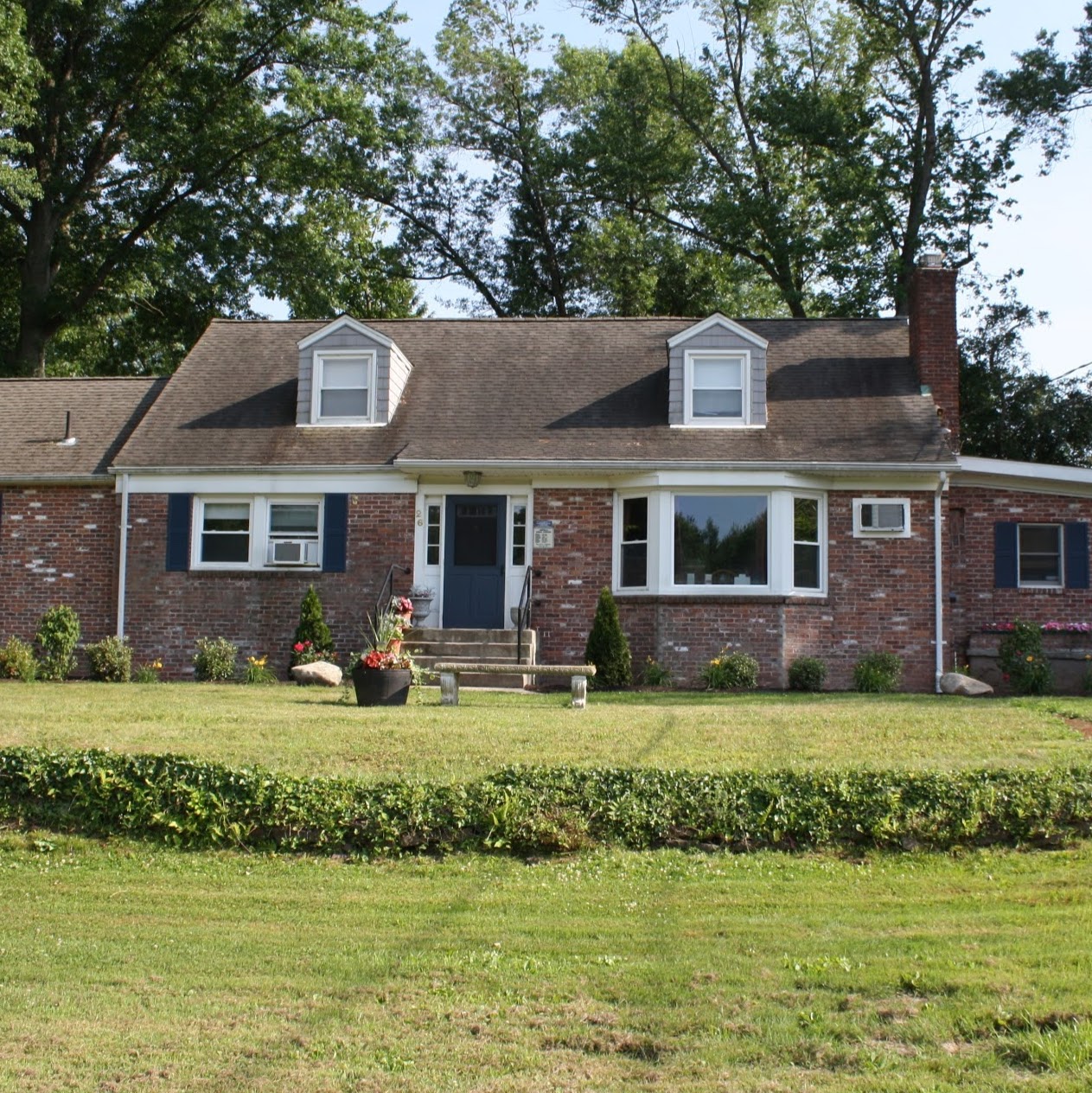 Enfield Animal Hospital - Enfield , United States