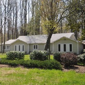 Arnold Veterinary Hospital - Arnold , United States