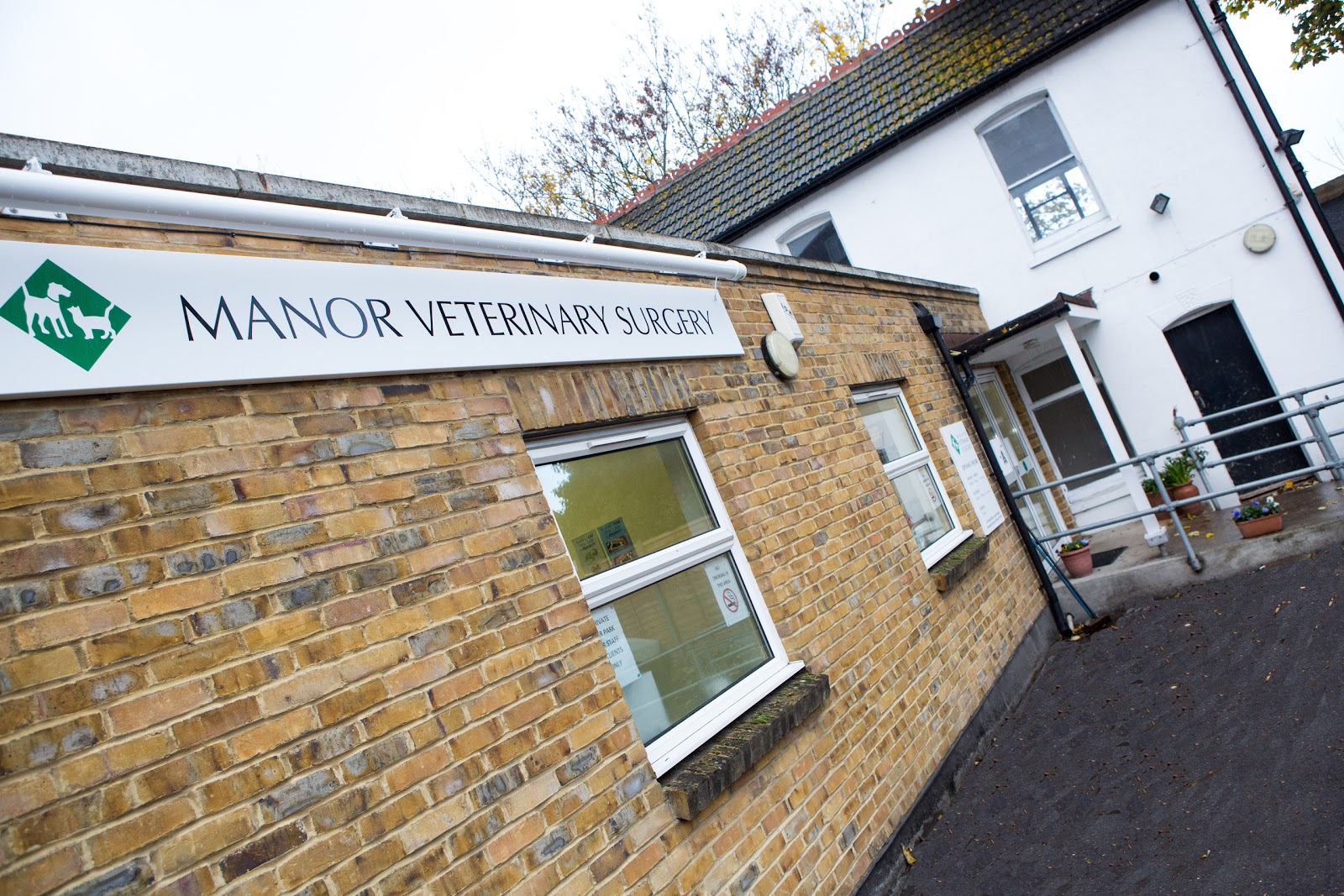 The Manor Veterinary Surgery - Chatham , United Kingdom