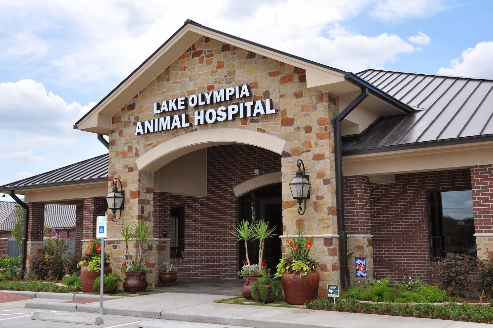 Lake Olympia Animal Hospital - Missouri City , United States