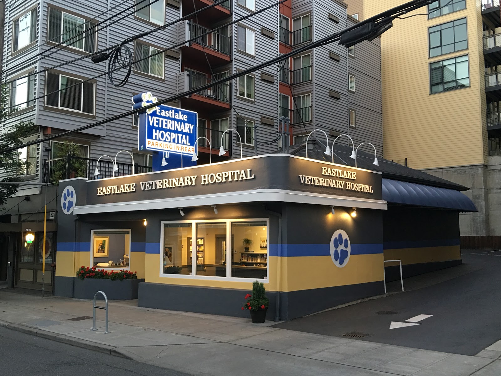 Eastlake Veterinary Hospital - Seattle , United States