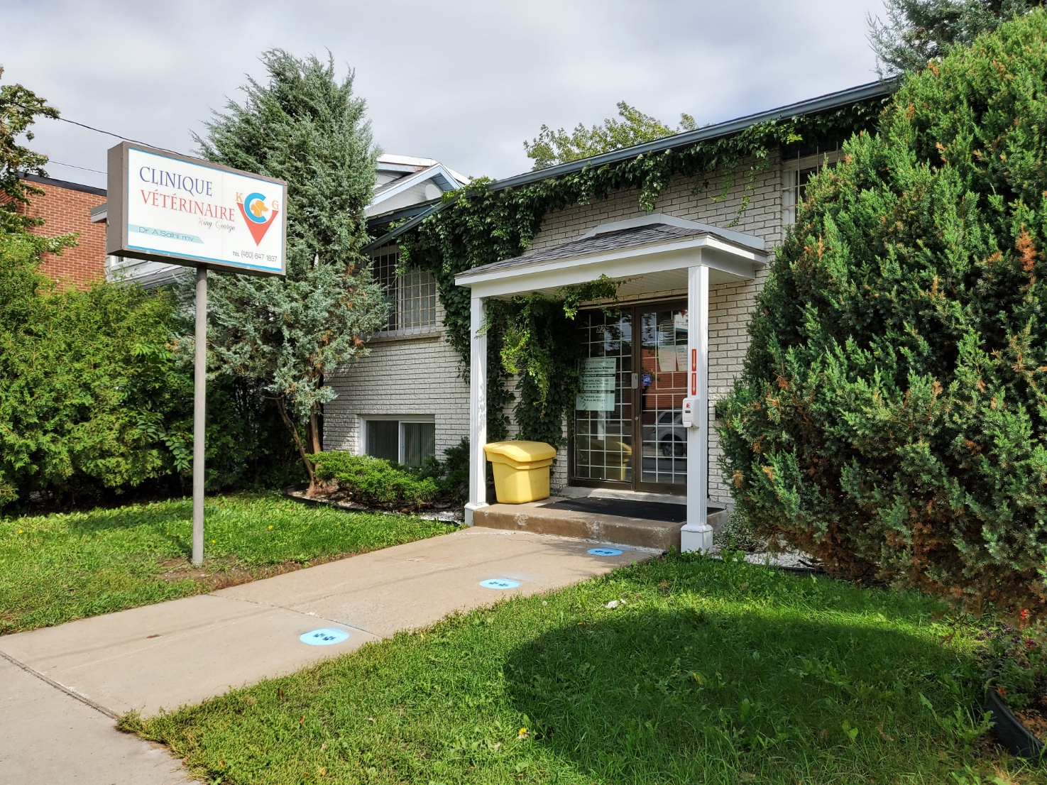 King George Veterinary Clinic - Longueuil , Canada