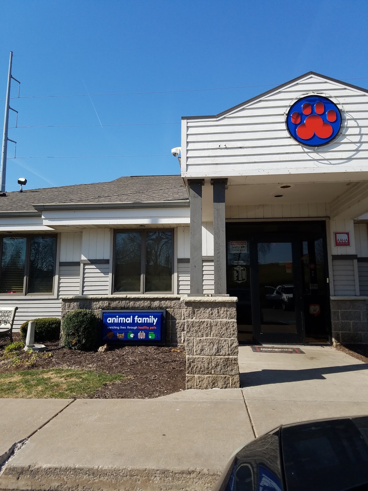 Animal Family Veterinary Care Center - Davenport , United States