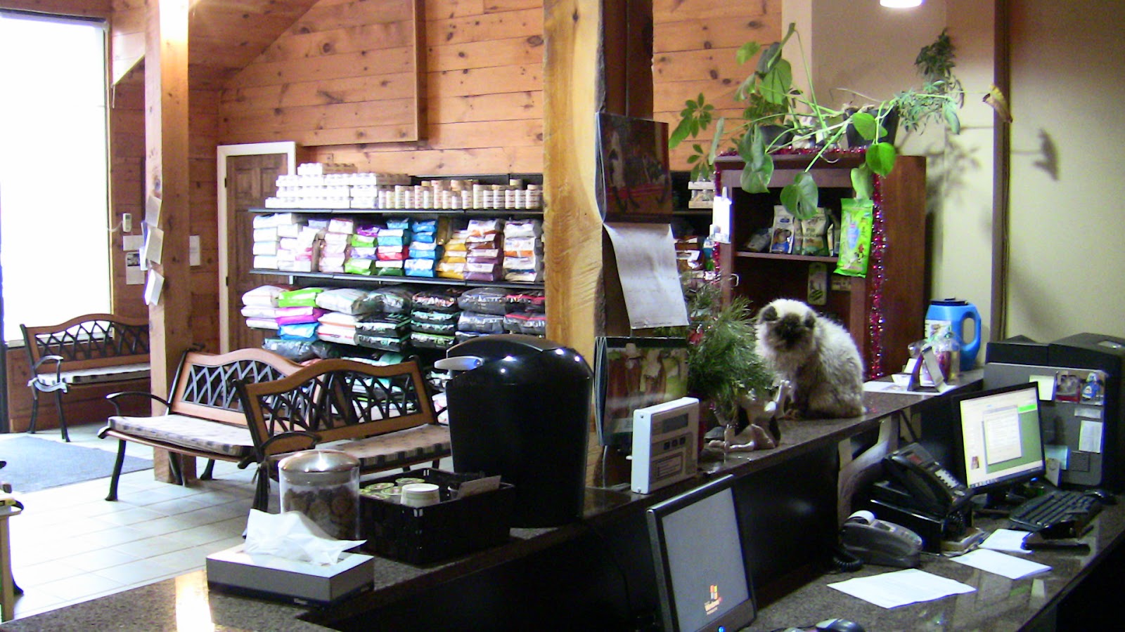Lennox And Addington Animal Hospital - Napanee , Canada