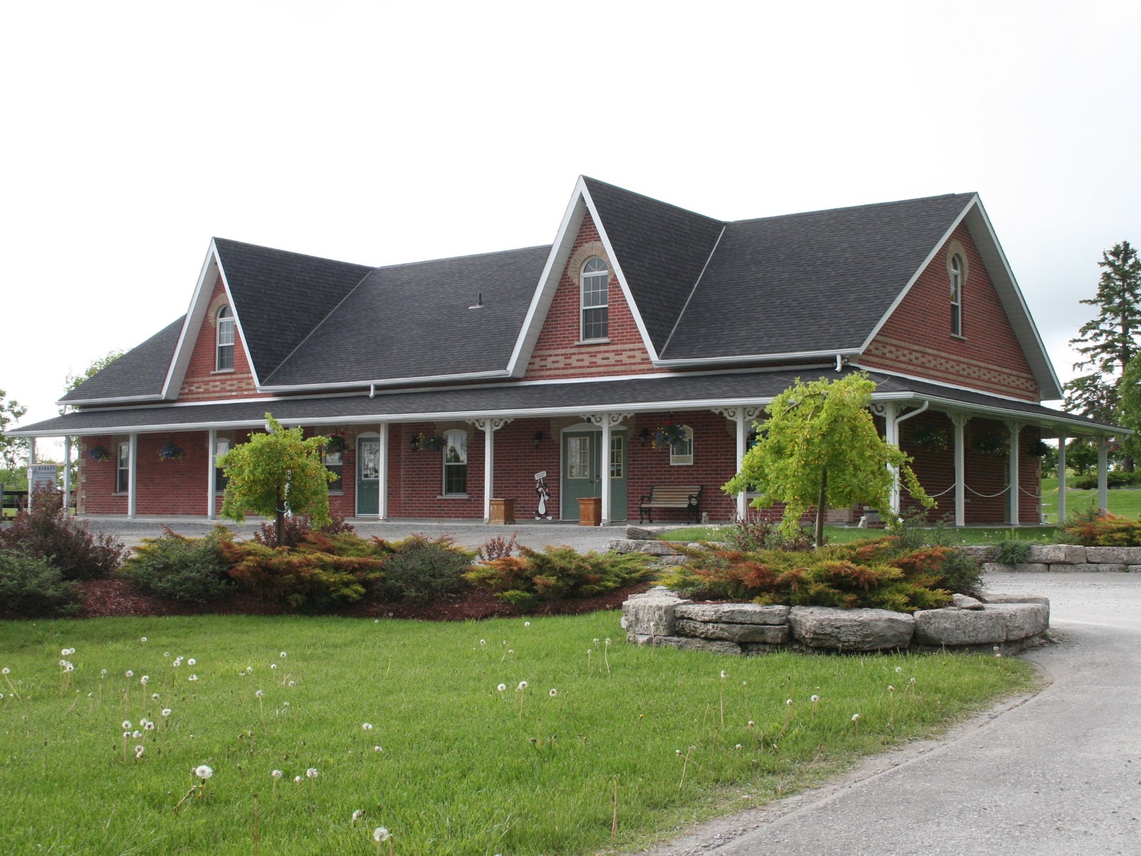 Beaverton Crossroads Veterinary Services - Beaverton , Canada