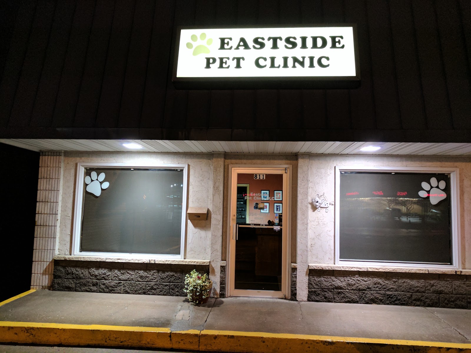 Eastside Pet Clinic - Iowa City , United States