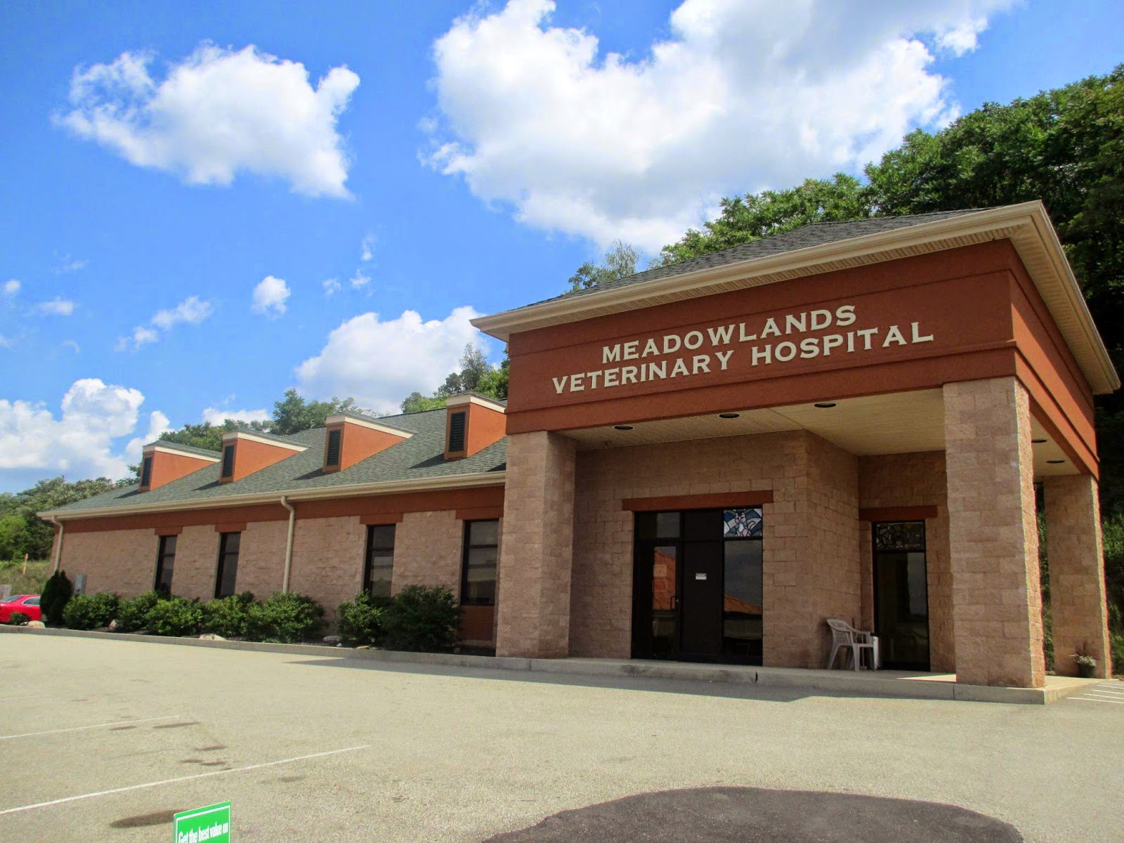 Meadowlands Veterinary Hospital - Washington , United States